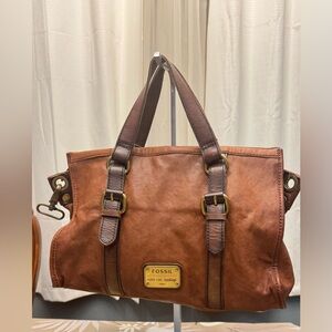 Vintage Fossil Cognac Leather Shoulder Bag. With Matching wallet.